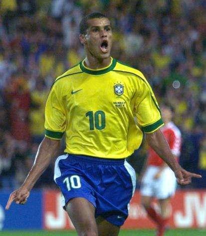 传闻不断发 传闻不断发